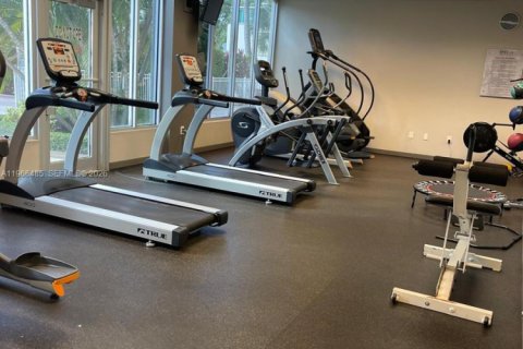 Condominio en venta en Sunny Isles Beach, Florida, 1 dormitorio, 92.9 m2 № 2057876 - foto 16