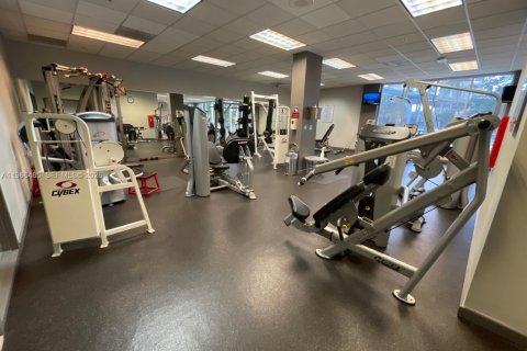 Condominio en venta en Sunny Isles Beach, Florida, 1 dormitorio, 92.9 m2 № 2057876 - foto 18