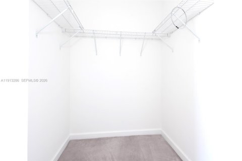 Купить таунхаус в Хомстед, Флорида 3 спальни, 129.41м2, № 1968795 - фото 28