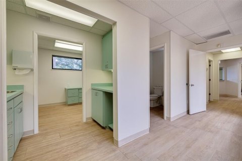 Propiedad comercial en alquiler en Clearwater, Florida № 1856656 - foto 14