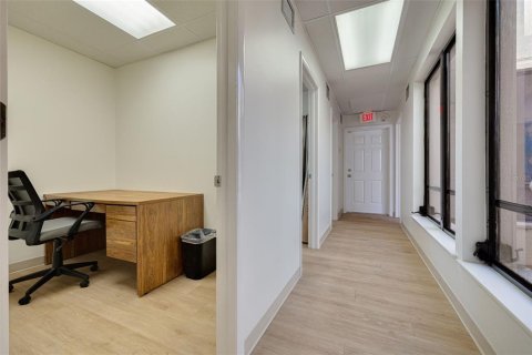 Propiedad comercial en alquiler en Clearwater, Florida № 1856656 - foto 27