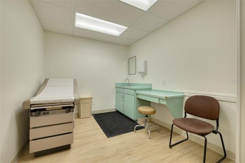 Propiedad comercial en alquiler en Clearwater, Florida № 1856656 - foto 21