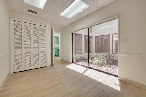 Propiedad comercial en alquiler en Clearwater, Florida № 1856656 - foto 16