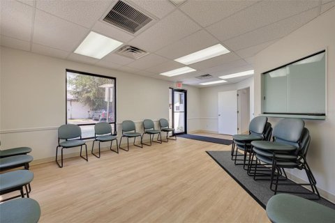 Propiedad comercial en alquiler en Clearwater, Florida № 1856656 - foto 7