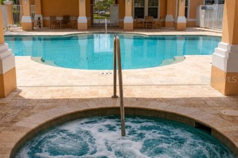Condo in Orlando, Florida, 3 bedrooms  № 2221526 - photo 29