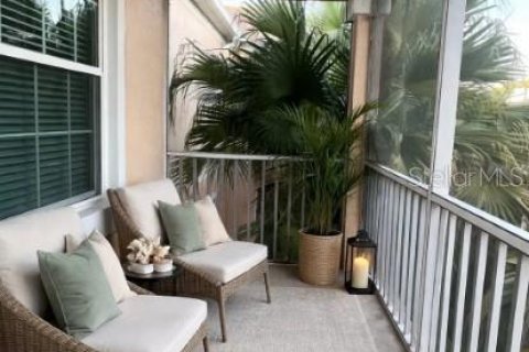 Condo in Orlando, Florida, 3 bedrooms  № 2221526 - photo 13