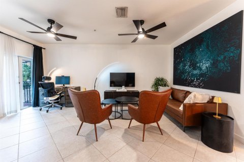 Townhouse in Boynton Beach, Florida 3 bedrooms, 212.19 sq.m. № 2146229 - photo 14