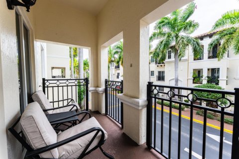 Townhouse in Boynton Beach, Florida 3 bedrooms, 212.19 sq.m. № 2146229 - photo 19