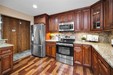 Casa en venta en Clearwater, Florida, 4 dormitorios, 233.93 m2 № 1843181 - foto 21