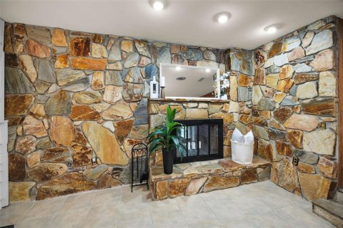 Casa en venta en Clearwater, Florida, 4 dormitorios, 233.93 m2 № 1843181 - foto 10
