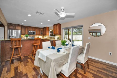 Casa en venta en Clearwater, Florida, 4 dormitorios, 233.93 m2 № 1843181 - foto 17