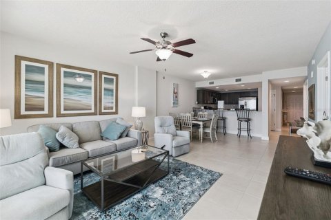 Condominio en venta en Daytona Beach, Florida, 3 dormitorios, 137.4 m2 № 2096203 - foto 9