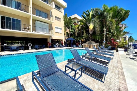 Купить кондоминиум в Майами, Флорида 52.03м2, № 1982331 - фото 5