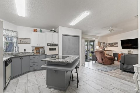 Villa ou maison à vendre à The Villages, Floride: 2 chambres, 144.74 m2 № 1737253 - photo 21