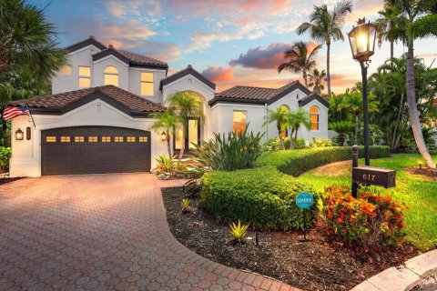House in Longboat Key, Florida 4 bedrooms, 408.31 sq.m. № 2222032
