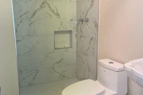 Condominio en venta en Pompano Beach, Florida, 2 dormitorios, 99.78 m2 № 2174184 - foto 15