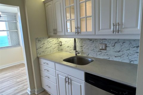 Condominio en venta en Pompano Beach, Florida, 2 dormitorios, 99.78 m2 № 2174184 - foto 3