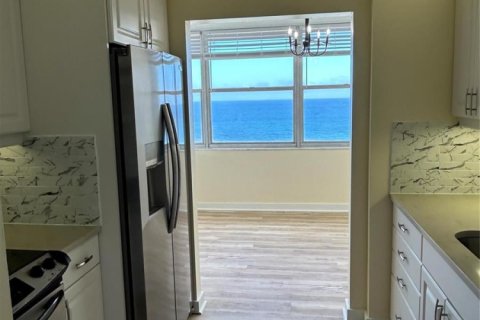 Condominio en venta en Pompano Beach, Florida, 2 dormitorios, 99.78 m2 № 2174184 - foto 4