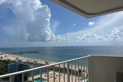 Condominio en Pompano Beach, Florida, 2 dormitorios № 2174184
