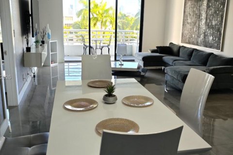 Condo in Aventura, Florida, 2 bedrooms  № 2339885