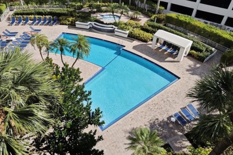 Condominio en venta en Aventura, Florida, 2 dormitorios, 98.94 m2 № 2339885 - foto 23
