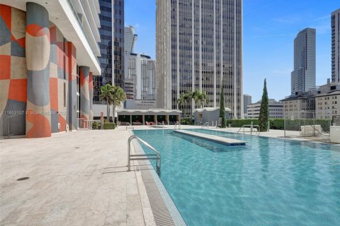Condominio en venta en Miami, Florida, 2 dormitorios, 122.82 m2 № 1962672 - foto 24