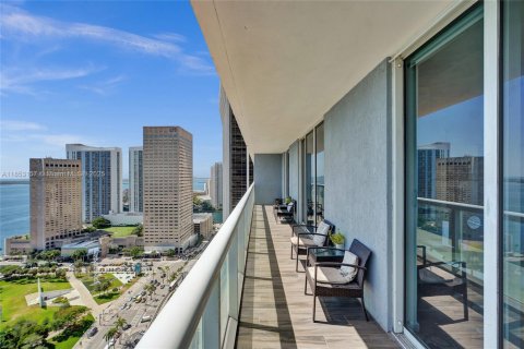 Condominio en venta en Miami, Florida, 2 dormitorios, 122.82 m2 № 1962672 - foto 21