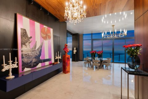 Copropriété à vendre à Miami, Floride: 4 chambres, 469.16 m2 № 1694880 - photo 25