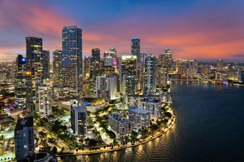 Copropriété à vendre à Miami, Floride: 4 chambres, 469.16 m2 № 1694880 - photo 24