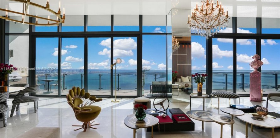 Condo à Miami, Floride, 4 chambres  № 1694880