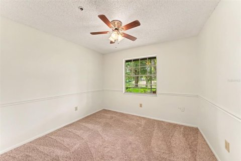 Condo in Tampa, Florida, 3 bedrooms № 2197780 - photo 18