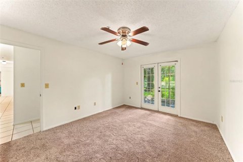Condo in Tampa, Florida, 3 bedrooms № 2197780 - photo 6