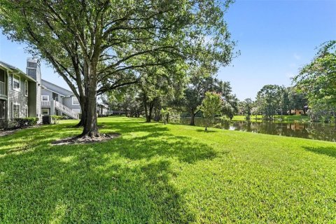 Condo in Tampa, Florida, 3 bedrooms № 2197780 - photo 30