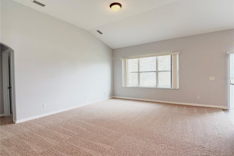 House in Haines City, Florida 4 bedrooms, 193.05 sq.m. № 2314389 - photo 8
