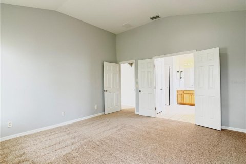House in Haines City, Florida 4 bedrooms, 193.05 sq.m. № 2314389 - photo 15