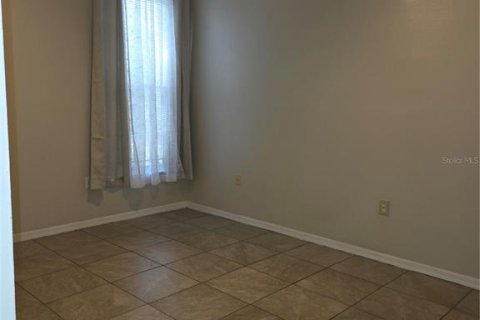 Casa en alquiler en Valrico, Florida, 4 dormitorios, 210.8 m2 № 1918473 - foto 12