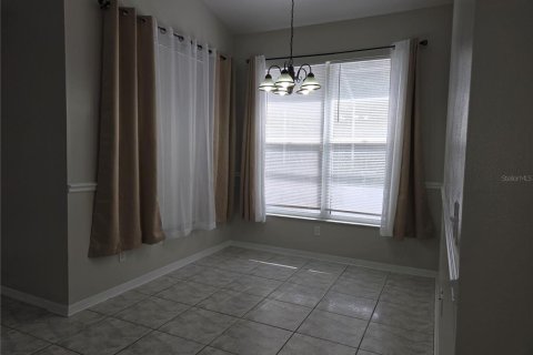 Casa en alquiler en Valrico, Florida, 4 dormitorios, 210.8 m2 № 1918473 - foto 5