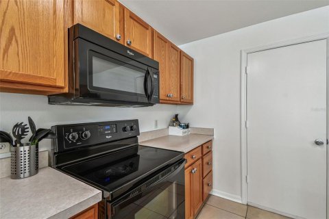 Casa en venta en Land O' Lakes, Florida, 4 dormitorios, 175.77 m2 № 1918179 - foto 14