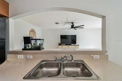 Casa en venta en Land O' Lakes, Florida, 4 dormitorios, 175.77 m2 № 1918179 - foto 12