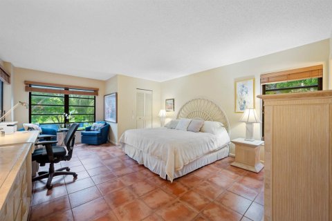 Copropriété à vendre à Pompano Beach, Floride: 2 chambres, 129.97 m2 № 2084944 - photo 14