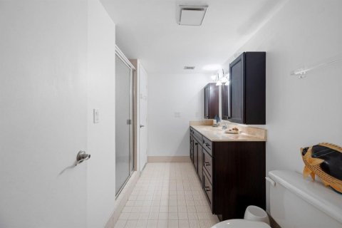 Copropriété à vendre à Pompano Beach, Floride: 2 chambres, 129.97 m2 № 2084944 - photo 19