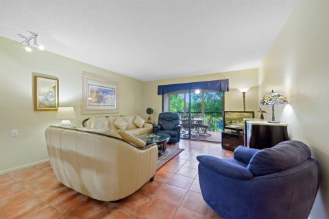 Copropriété à vendre à Pompano Beach, Floride: 2 chambres, 129.97 m2 № 2084944 - photo 8
