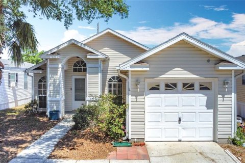 Casa en venta en Davenport, Florida, 3 dormitorios, 104.79 m2 № 1651742 - foto 1