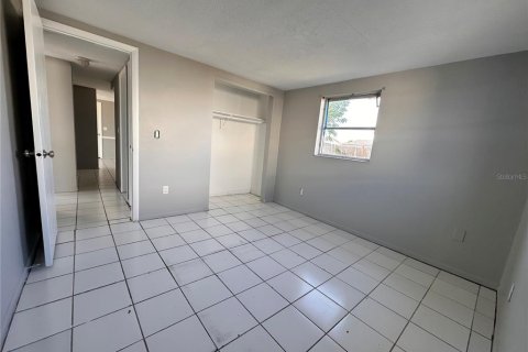 Villa ou maison à louer à Holiday, Floride: 2 chambres, 91.04 m2 № 2103642 - photo 10