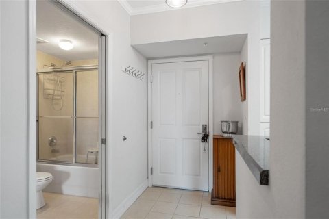 Condominio en venta en New Port Richey, Florida, 2 dormitorios, 119.57 m2 № 2136104 - foto 6