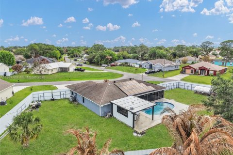 Casa en alquiler en Port St. Lucie, Florida, 3 dormitorios, 139.26 m2 № 2059557 - foto 6