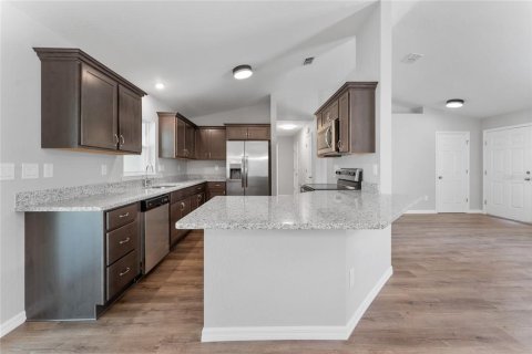 Casa en alquiler en Citrus Springs, Florida, 3 dormitorios, 167.5 m2 № 1905623 - foto 11