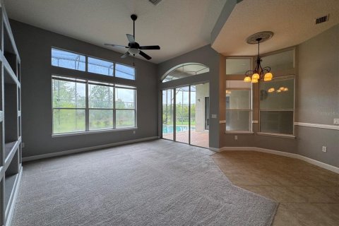 Villa ou maison à louer à Davenport, Floride: 5 chambres, 319.4 m2 № 2091487 - photo 21