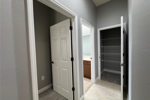 Villa ou maison à louer à Davenport, Floride: 5 chambres, 319.4 m2 № 2091487 - photo 29