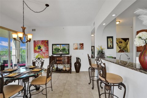 Condominio en venta en Pompano Beach, Florida, 3 dormitorios, 158.58 m2 № 1705601 - foto 11